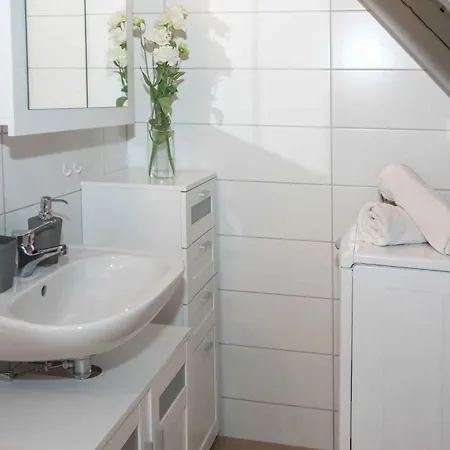 In 41942 아파트 Balatonkeresztúr