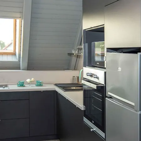 In 41942 * Balatonkeresztúr