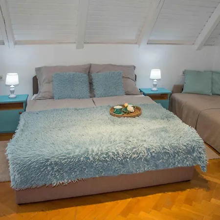 In 41942 아파트 Balatonkeresztúr